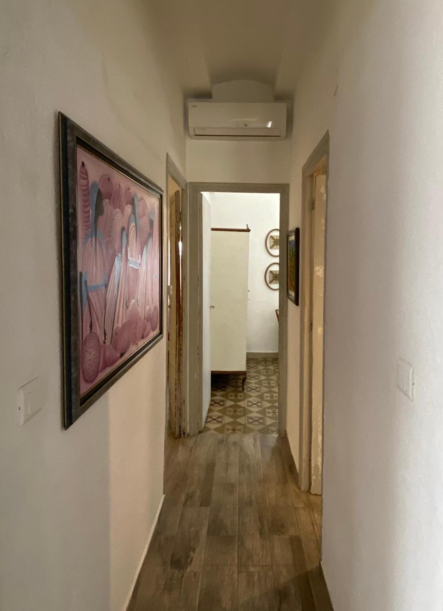 Tutu Llar Us Turistic Villa อัมโบสตา ภายนอก รูปภาพ